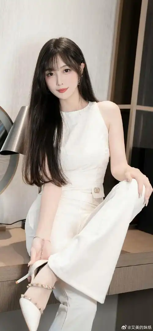 里番精选漫影海报1