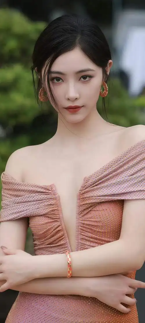 里番精选漫影海报5